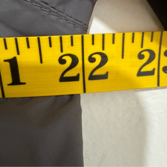 EUC Columbia Men's Small Omni Shield Packable Rain Waterproof Jacket Black Gray - Picture 12 of 13